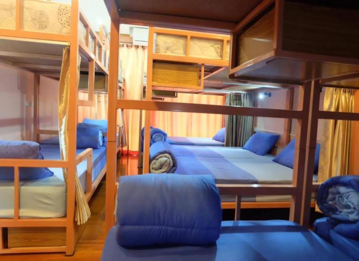 T2B Home (Adults Only) Chiang Mai Bagian luar foto