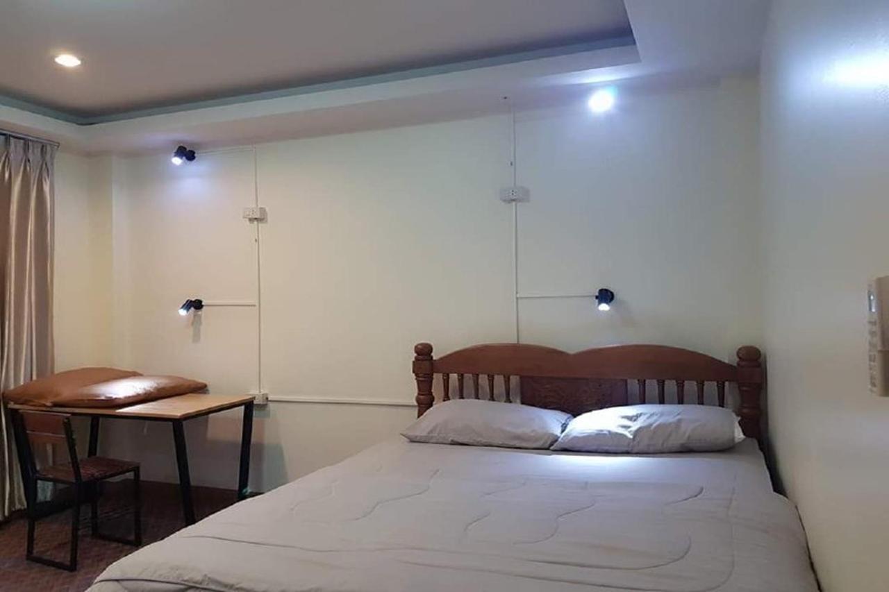 T2B Home (Adults Only) Chiang Mai Bagian luar foto